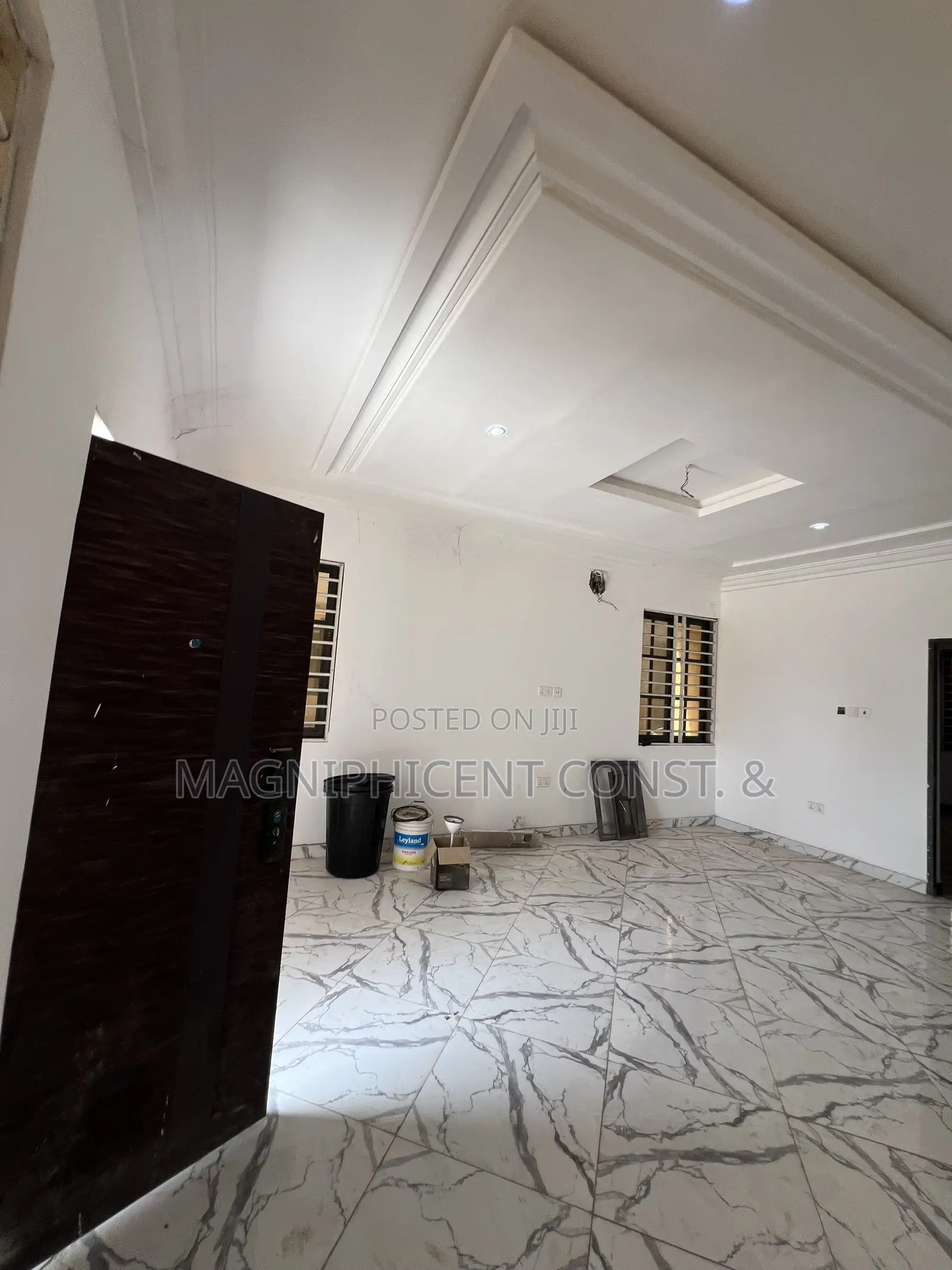 3bdrm Apartment in Lakeside, Ashaley Botwe for rent