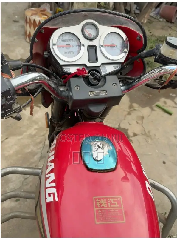 QJ Motor X Rider SRV 160 2025 Red