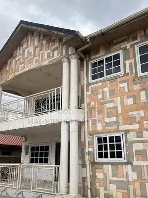 2bdrm Apartment in Lakeside, Ashaley Botwe for rent