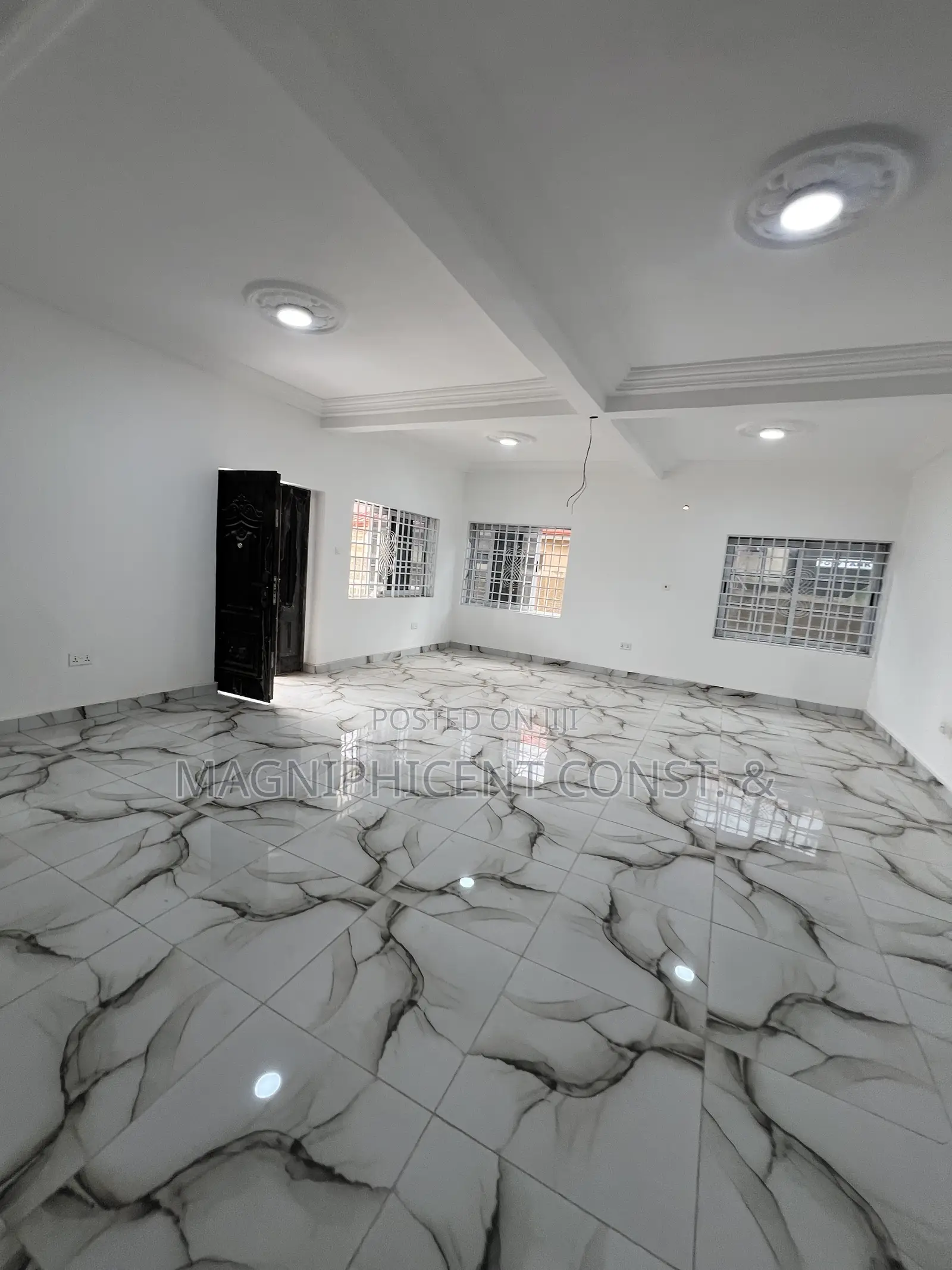2bdrm Apartment in Lakeside, Ashaley Botwe for rent