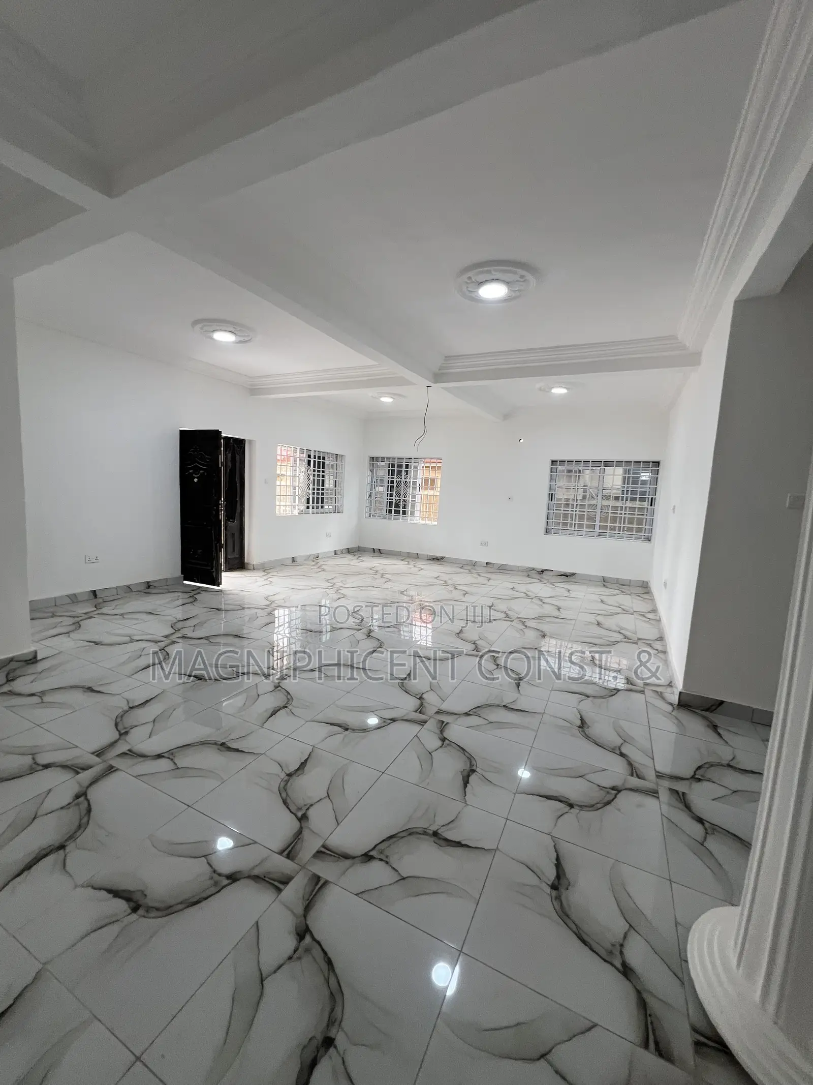 2bdrm Apartment in Lakeside, Ashaley Botwe for rent