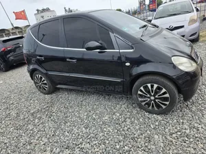 Mercedes-Benz A-Class 2018 Black
