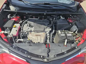 Toyota RAV4 LE AWD (2.5L 4cyl 6A) 2017 Red