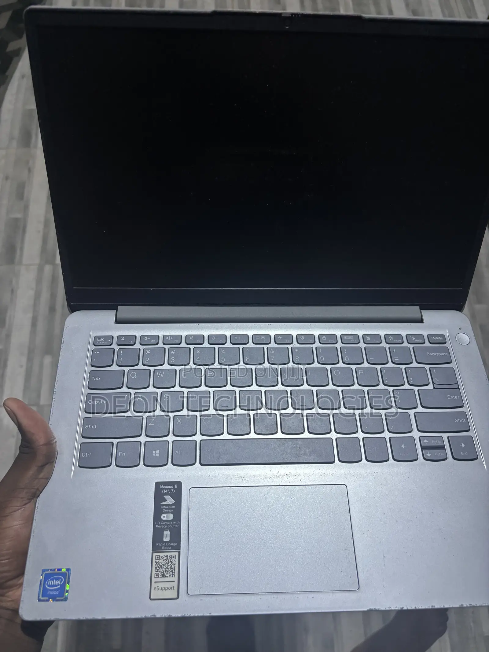 Laptop Lenovo IdeaPad 1 4GB Intel Celeron HDD+SSD 140GB