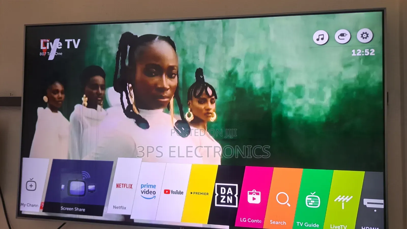 LG 55 4K Smart