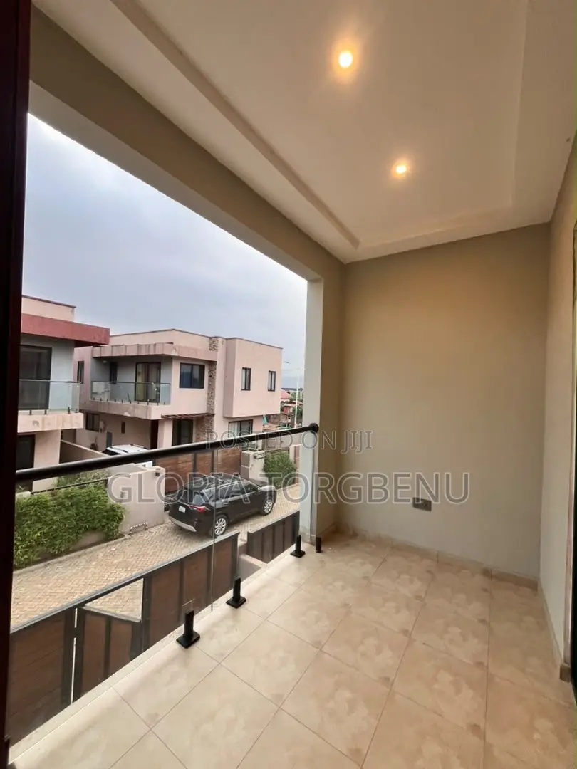 3bdrm House in Oyarifa for rent