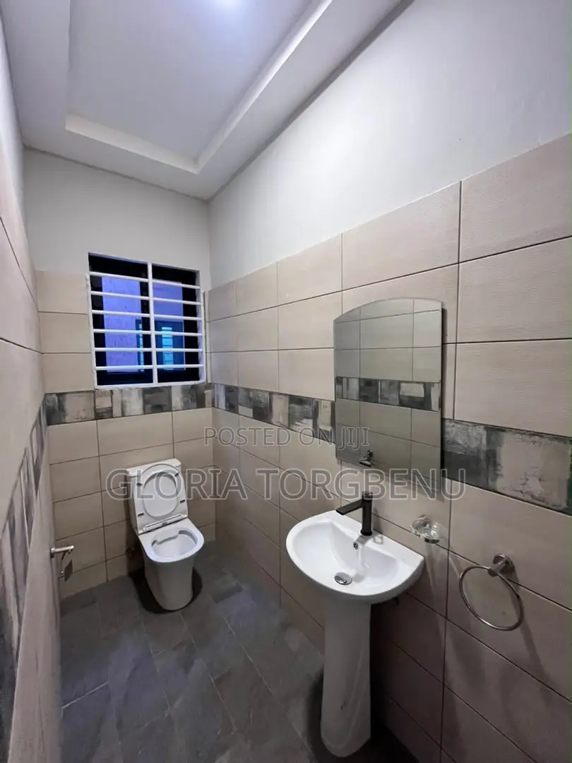 3bdrm House in Oyarifa for rent