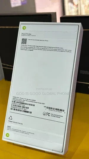 New Apple iPhone 17 Pro Max 256 GB Silver