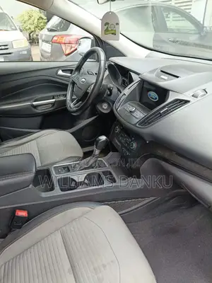 Ford Escape S FWD 2017 Black