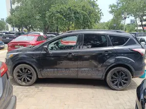 Ford Escape S FWD 2017 Black
