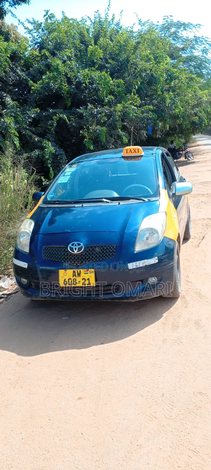 Toyota Yaris 2010 Blue
