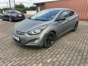 Hyundai Elantra Limited Sedan FWD (1.8L 4cyl 6A) 2013 Gray