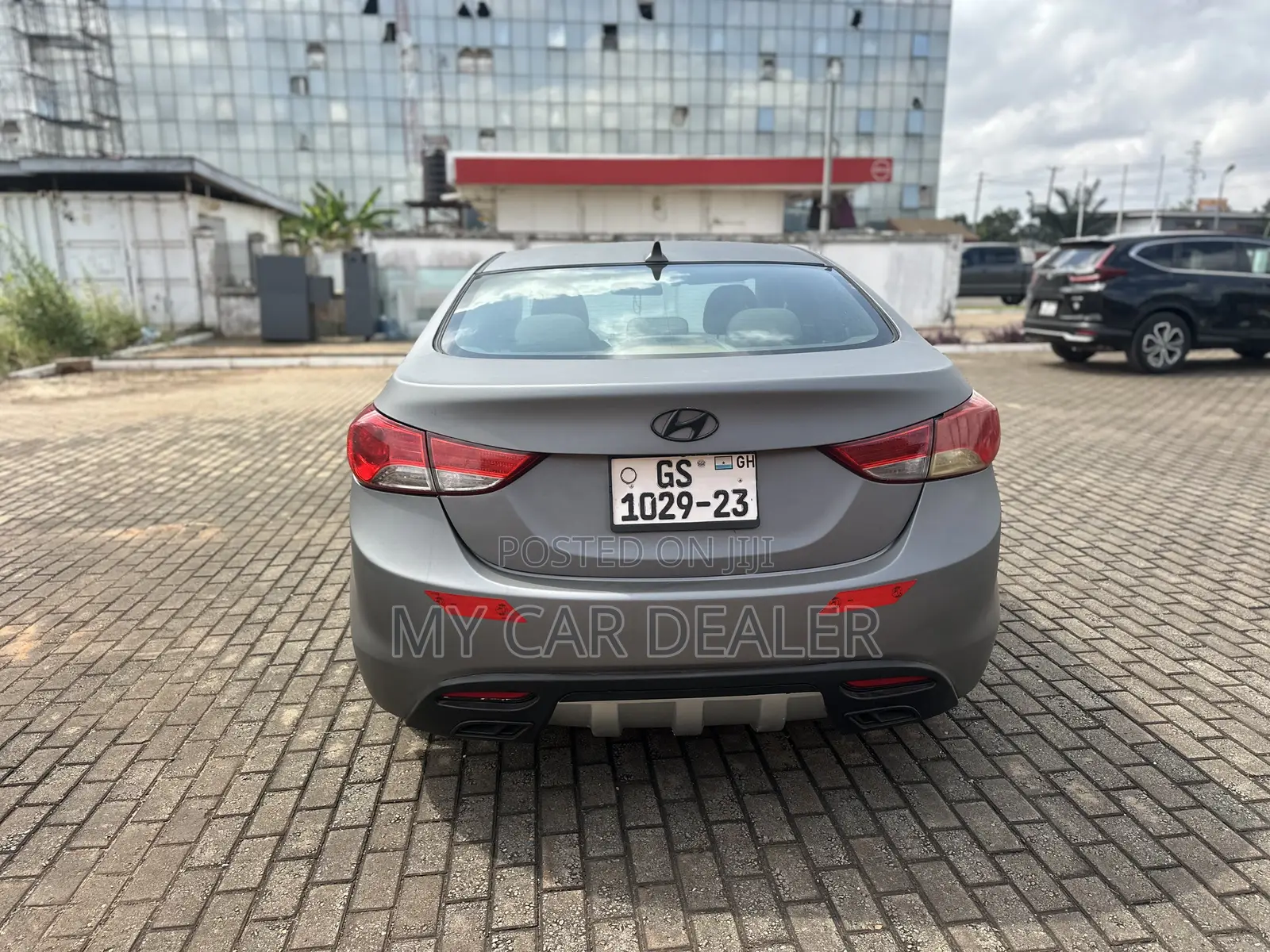 Hyundai Elantra Limited Sedan FWD (1.8L 4cyl 6A) 2013 Gray