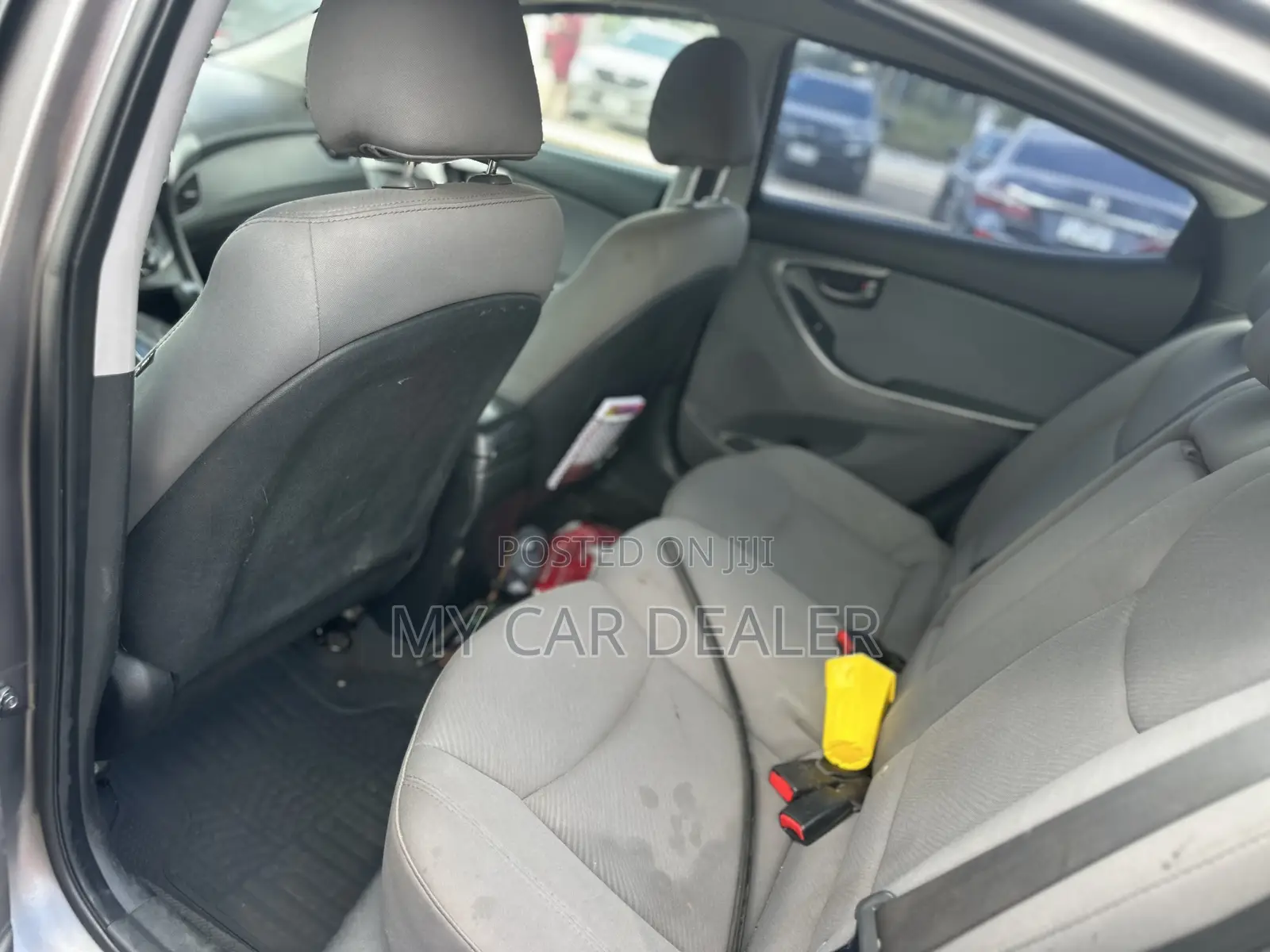 Hyundai Elantra Limited Sedan FWD (1.8L 4cyl 6A) 2013 Gray