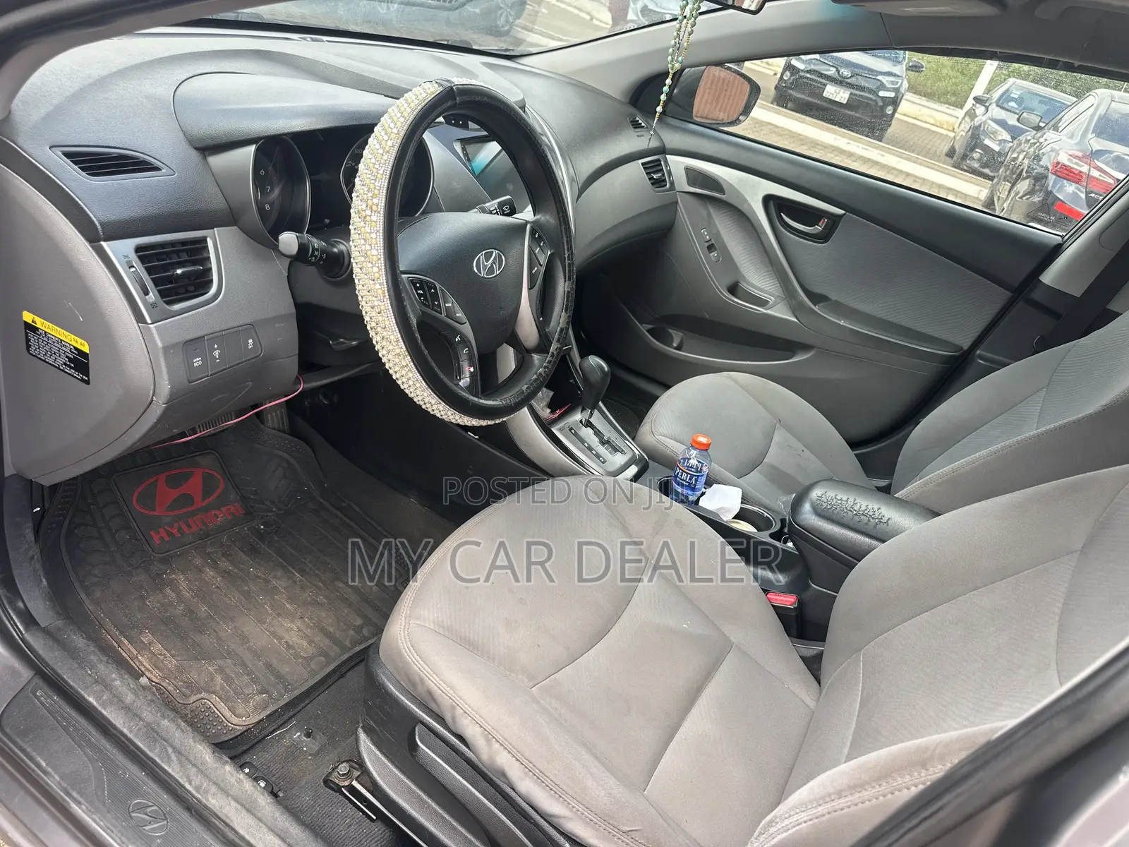 Hyundai Elantra Limited Sedan FWD (1.8L 4cyl 6A) 2013 Gray