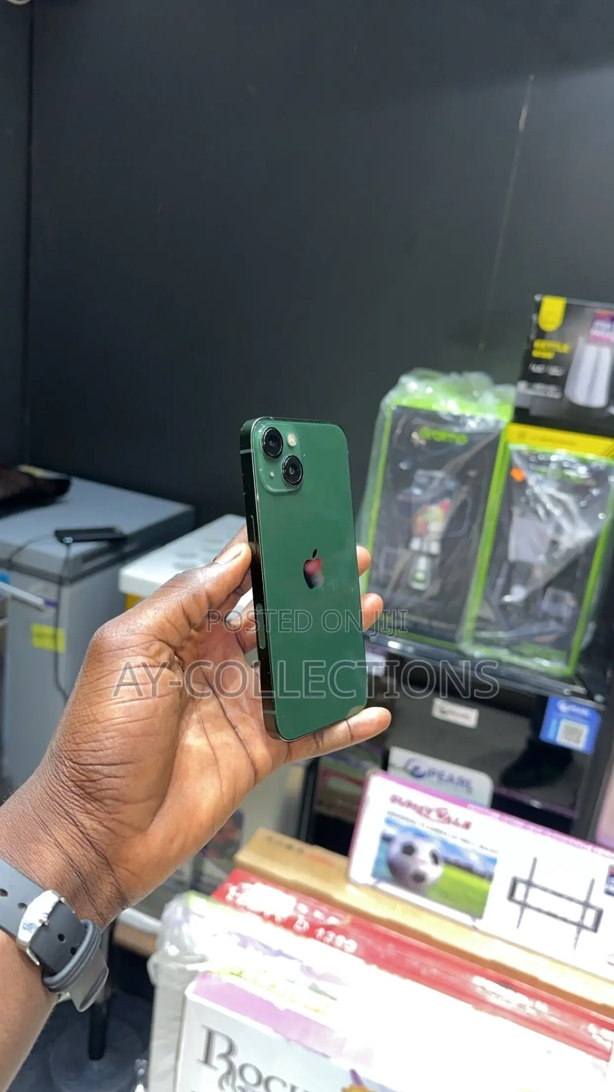 Apple iPhone 13 256 GB Green