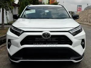 Toyota RAV4 2025 White