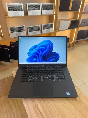 Laptop Dell Precision 5530 16GB Intel Core i7 SSD 256GB