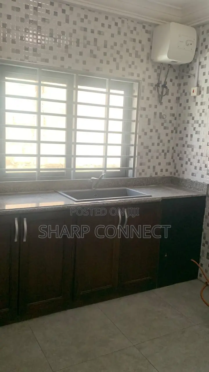 5bdrm Duplex in Kasoa Tuba, Toll Booth for rent