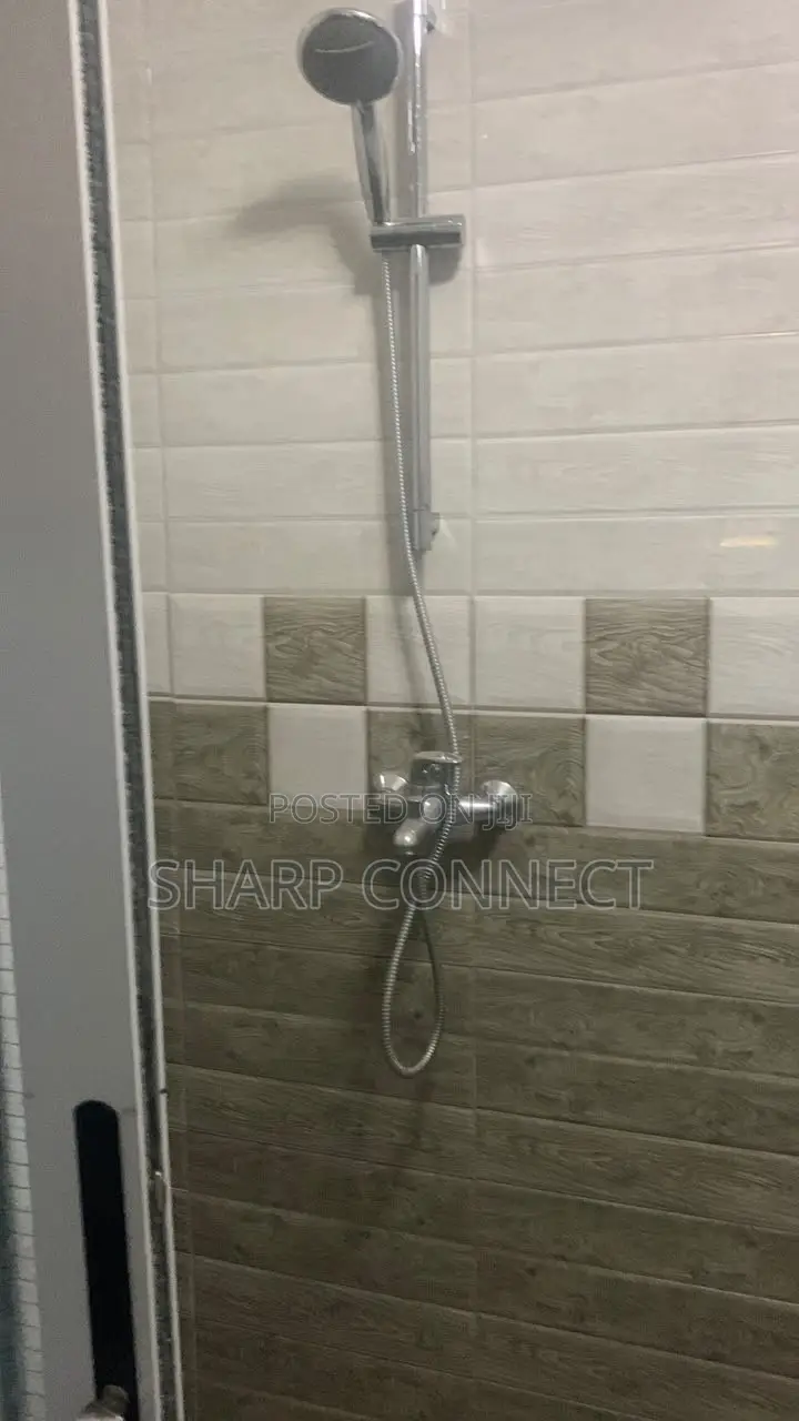 5bdrm Duplex in Kasoa Tuba, Toll Booth for rent