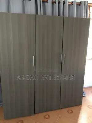 3 in 1 Wadrobe