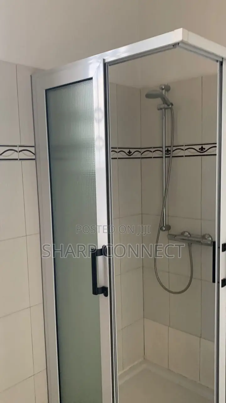 5bdrm Duplex in Kasoa Tuba Road, Toll Booth for rent