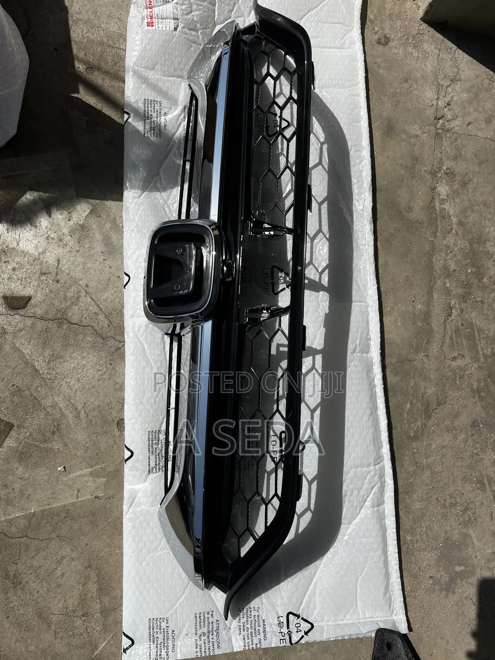 Honda CRV 2017 2018 2019 Front Bumper Shells Grill