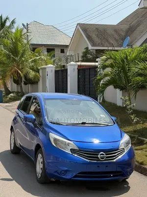 Nissan Versa 1.6 S 2016 Blue