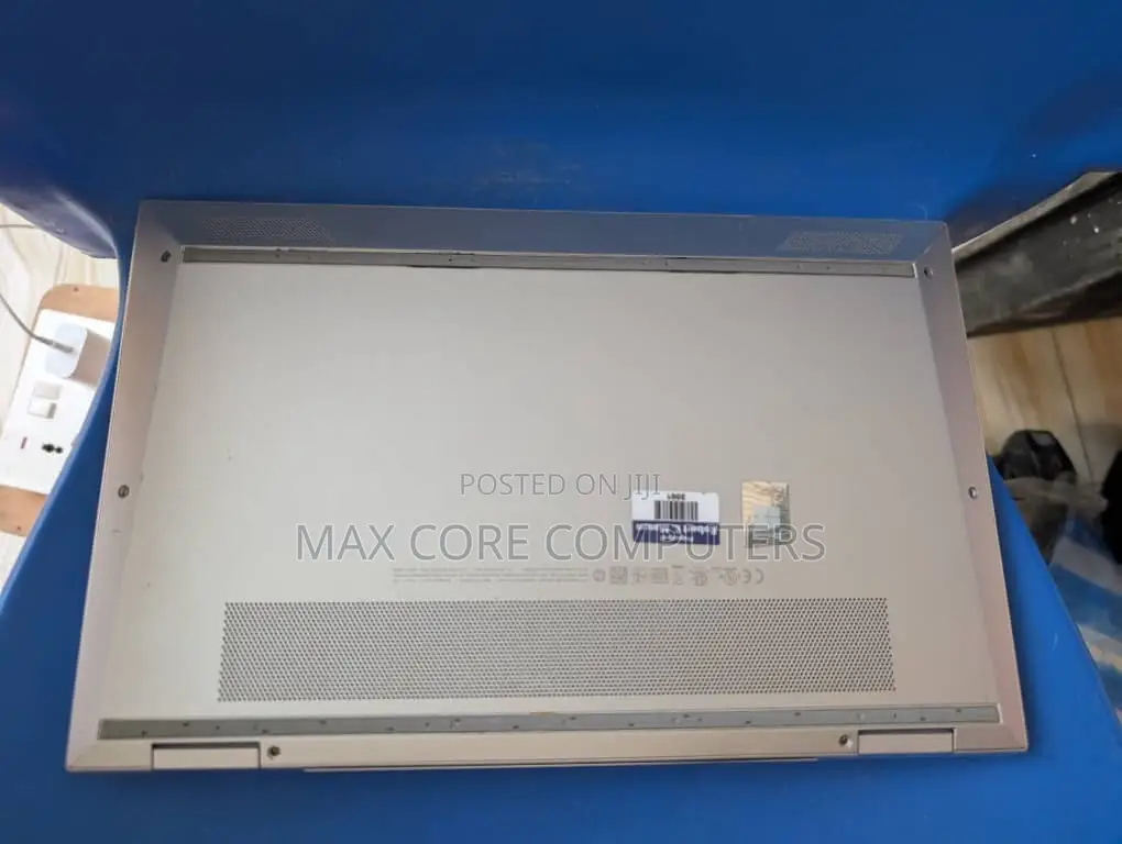 Laptop HP EliteBook 1030 16GB Intel Core i7 SSD 512GB