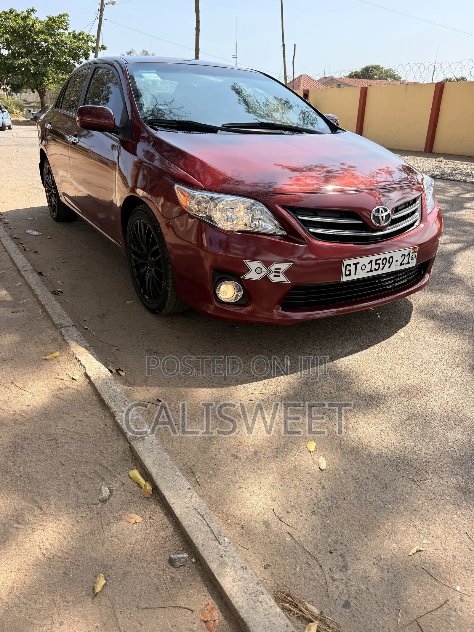 Toyota Corolla LE 4dr Sedan (1.8L 4cyl 4A) 2013 Burgundy