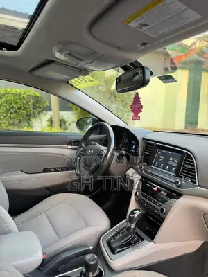 Hyundai Elantra SE 2018 Gray
