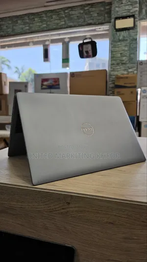 Laptop Dell Latitude 5520 8GB Intel Core i5 SSD 256GB