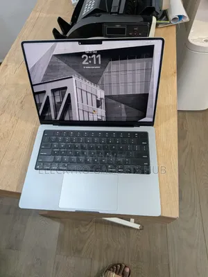 Laptop Apple MacBook Pro 2021 M1 16GB Apple M1 Pro SSD 1T