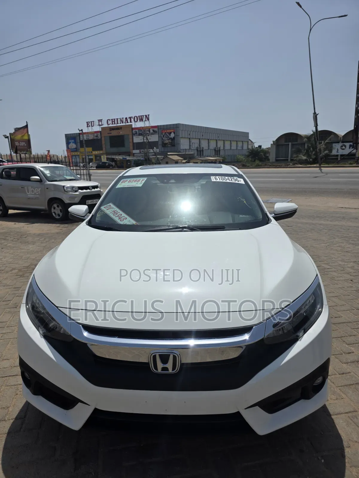 Honda Civic Touring 4dr Sedan (1.5L 4cyl) 2016 White