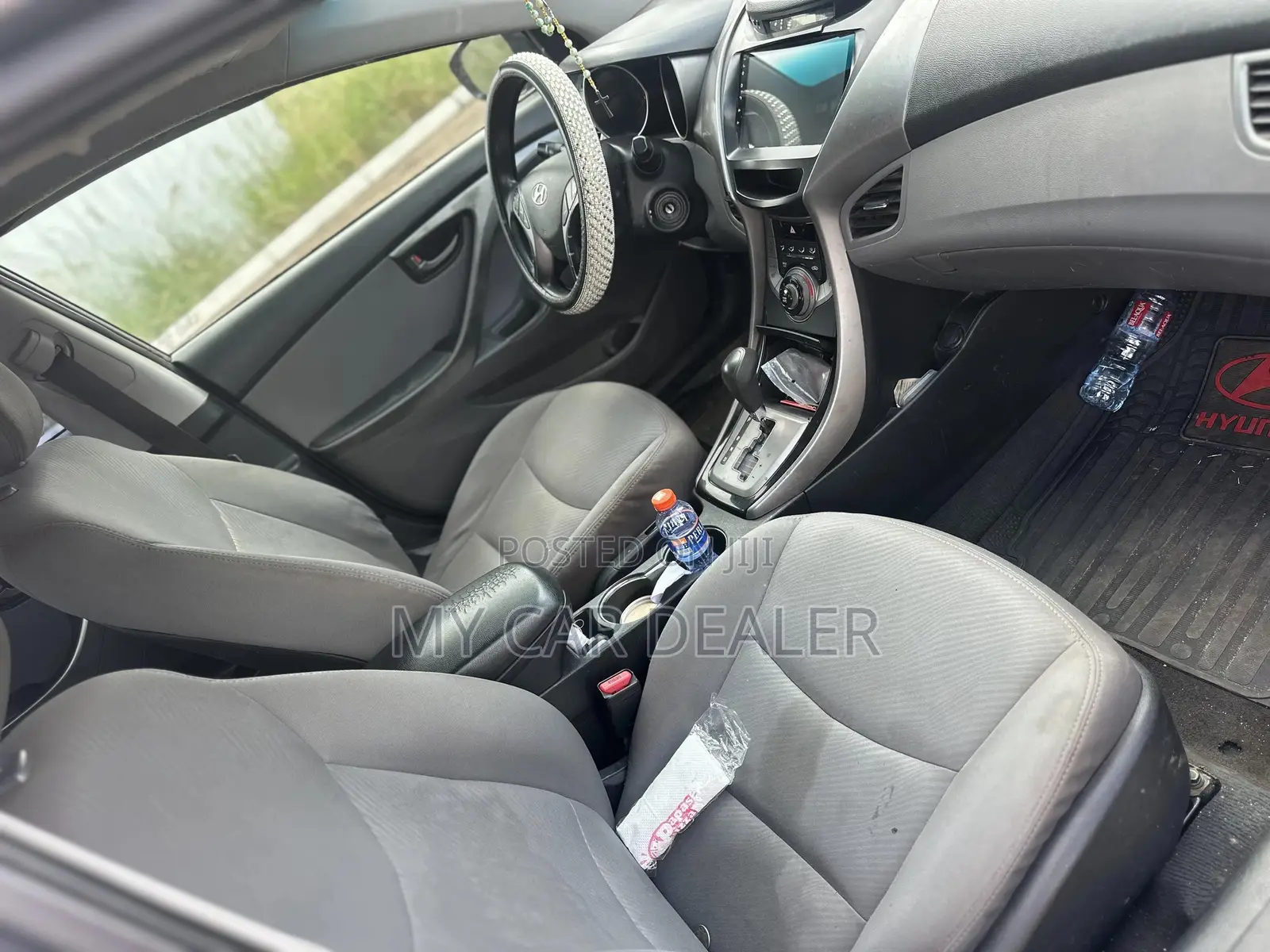 Hyundai Elantra Limited Sedan FWD (1.8L 4cyl 6A) 2013 Gray