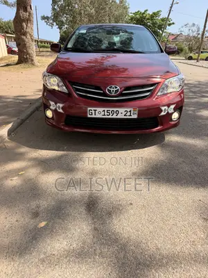 Toyota Corolla LE 4dr Sedan (1.8L 4cyl 4A) 2013 Burgundy