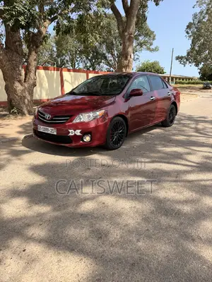 Toyota Corolla LE 4dr Sedan (1.8L 4cyl 4A) 2013 Burgundy