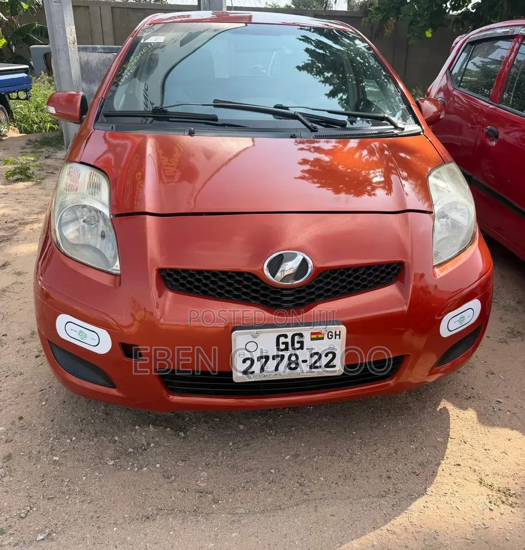Toyota Vitz 2010