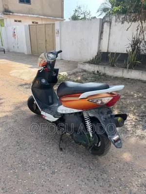 Kymco 2023 Orange