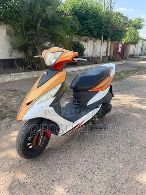 Kymco 2023 Orange