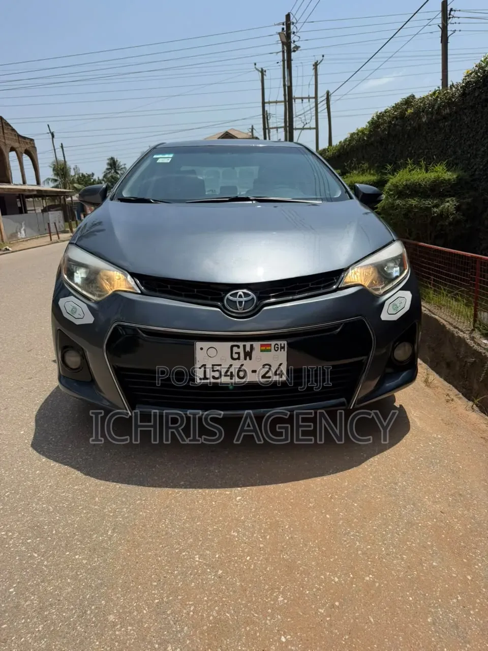 Toyota Corolla L 4dr Sedan (1.8L 4cyl Manual) 2016