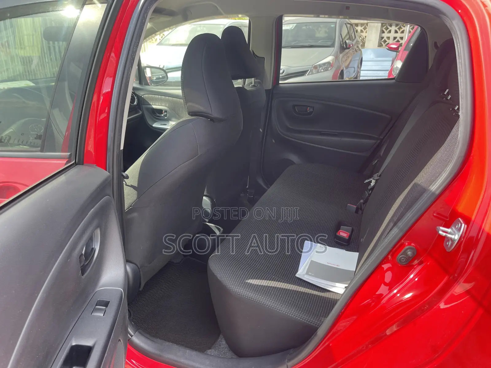 Toyota Vitz 1.3 AWD 3dr 2016 Red