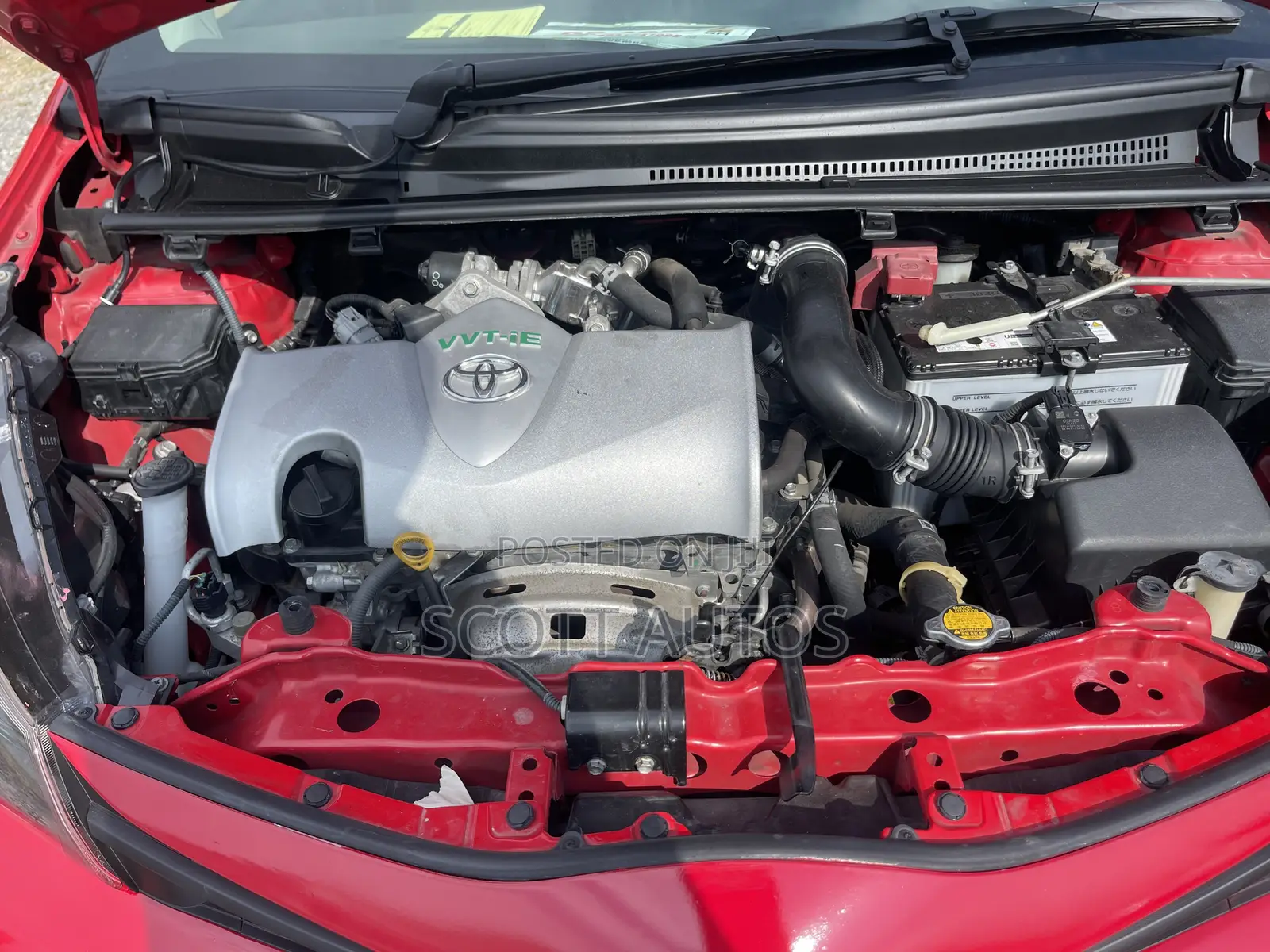 Toyota Vitz 1.3 AWD 3dr 2016 Red