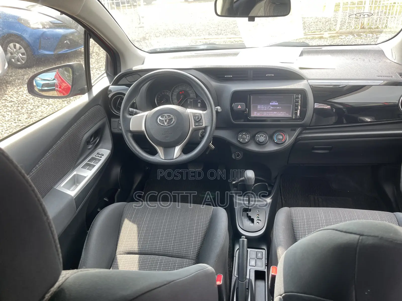 Toyota Vitz 1.3 AWD 3dr 2016 Red