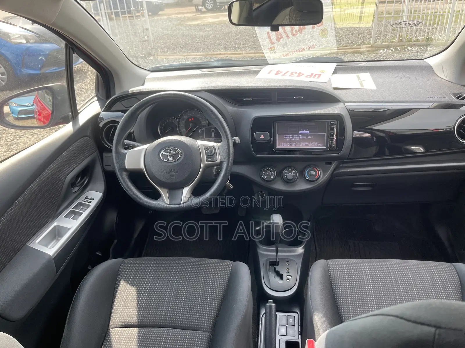 Toyota Vitz 1.3 AWD 3dr 2016 Red