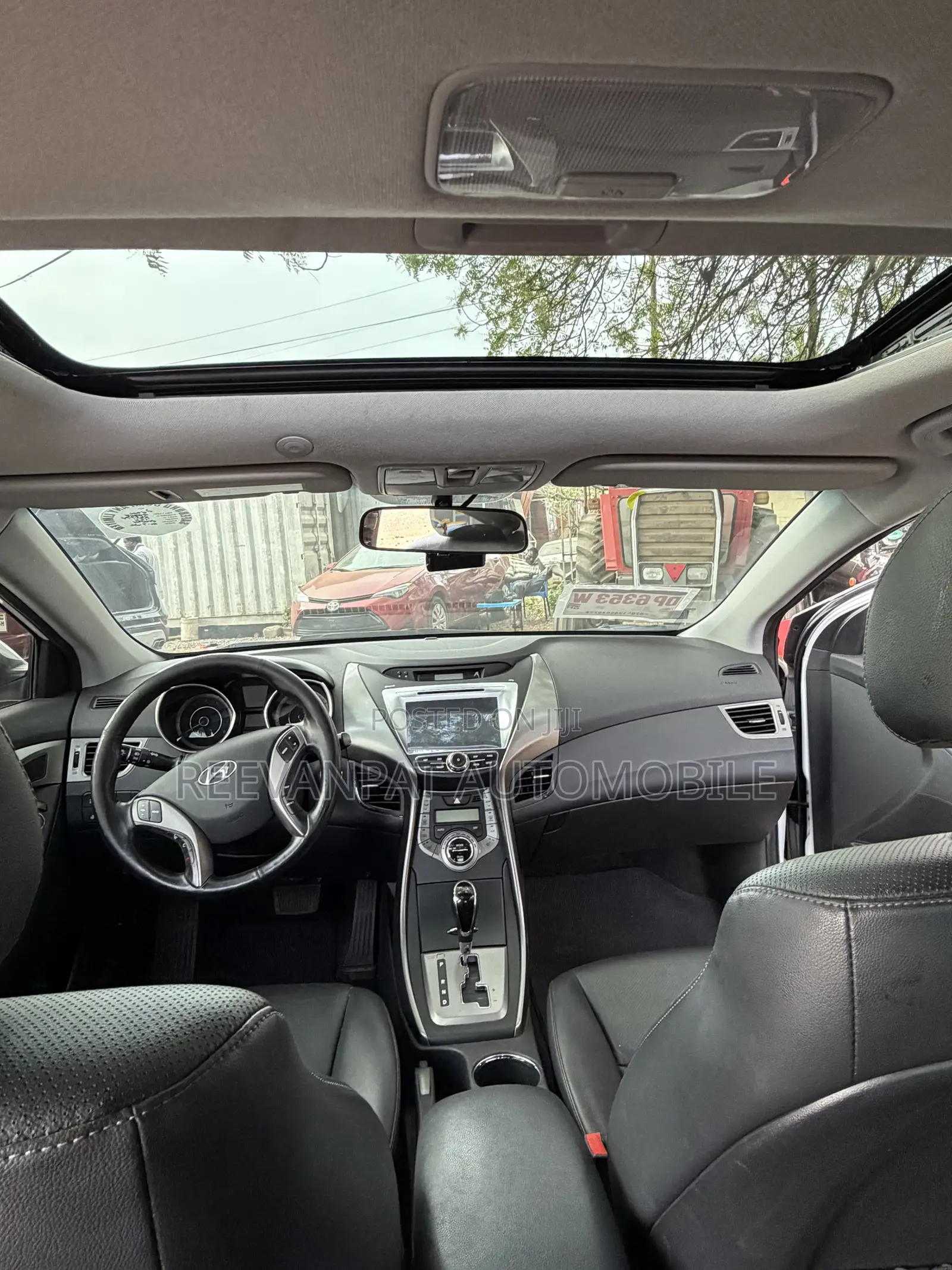 Hyundai Avante 2013 White