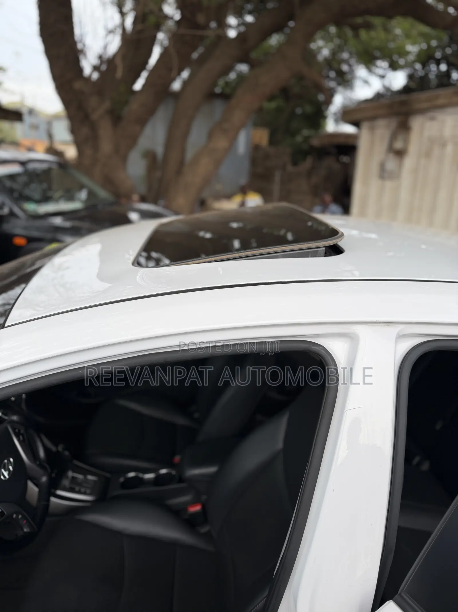 Hyundai Avante 2013 White