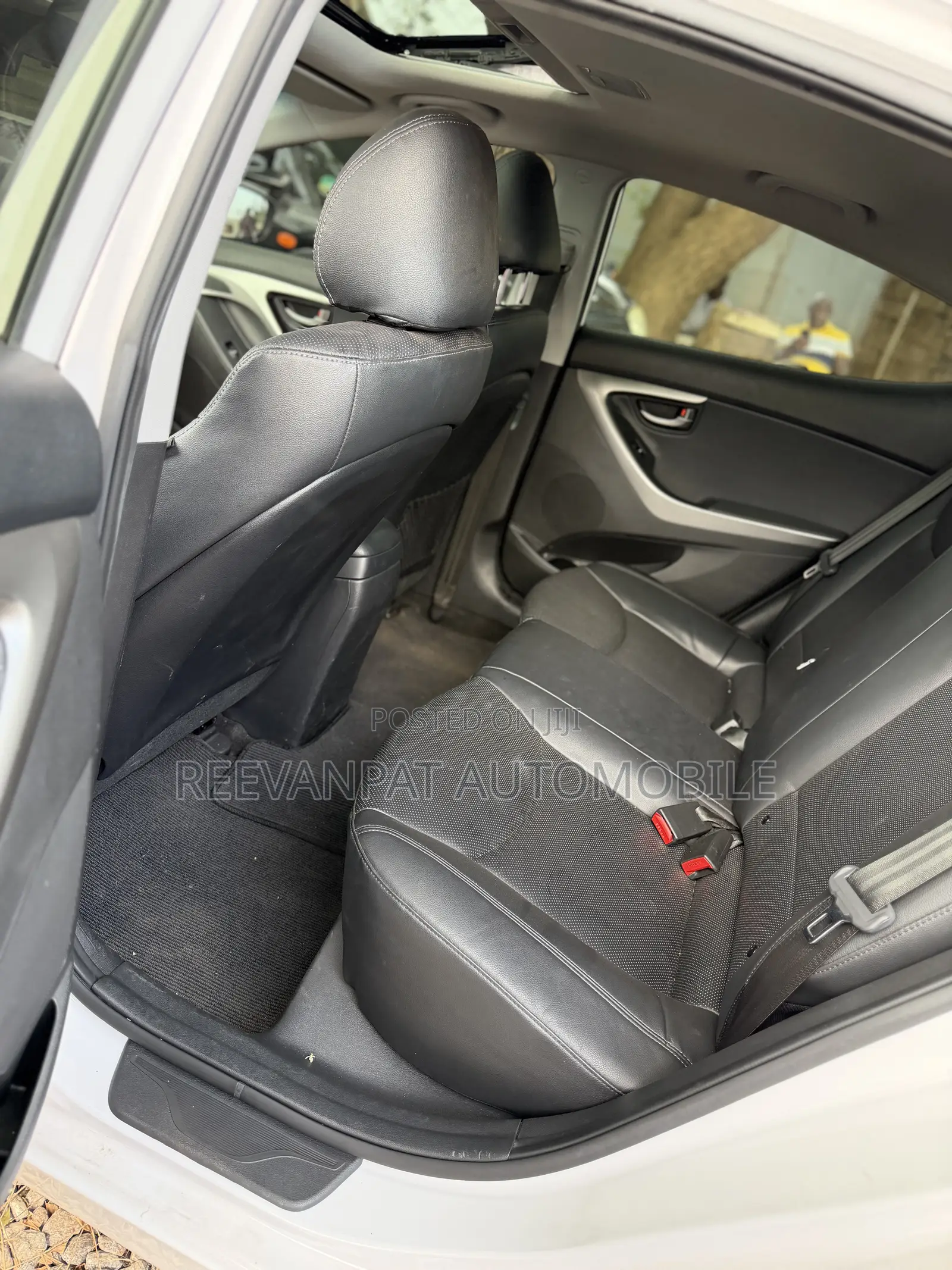 Hyundai Avante 2013 White