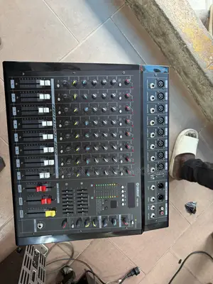 PMX-800 Power Mixer