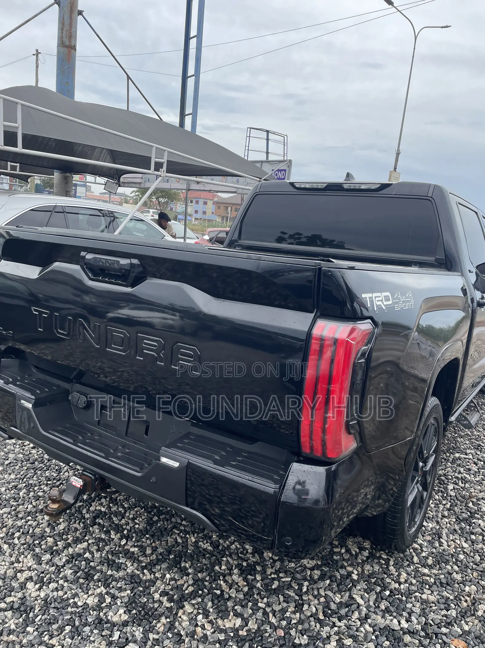 Toyota Tundra 2022 Black